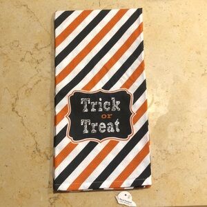NWT Trick or treat kitchen towel